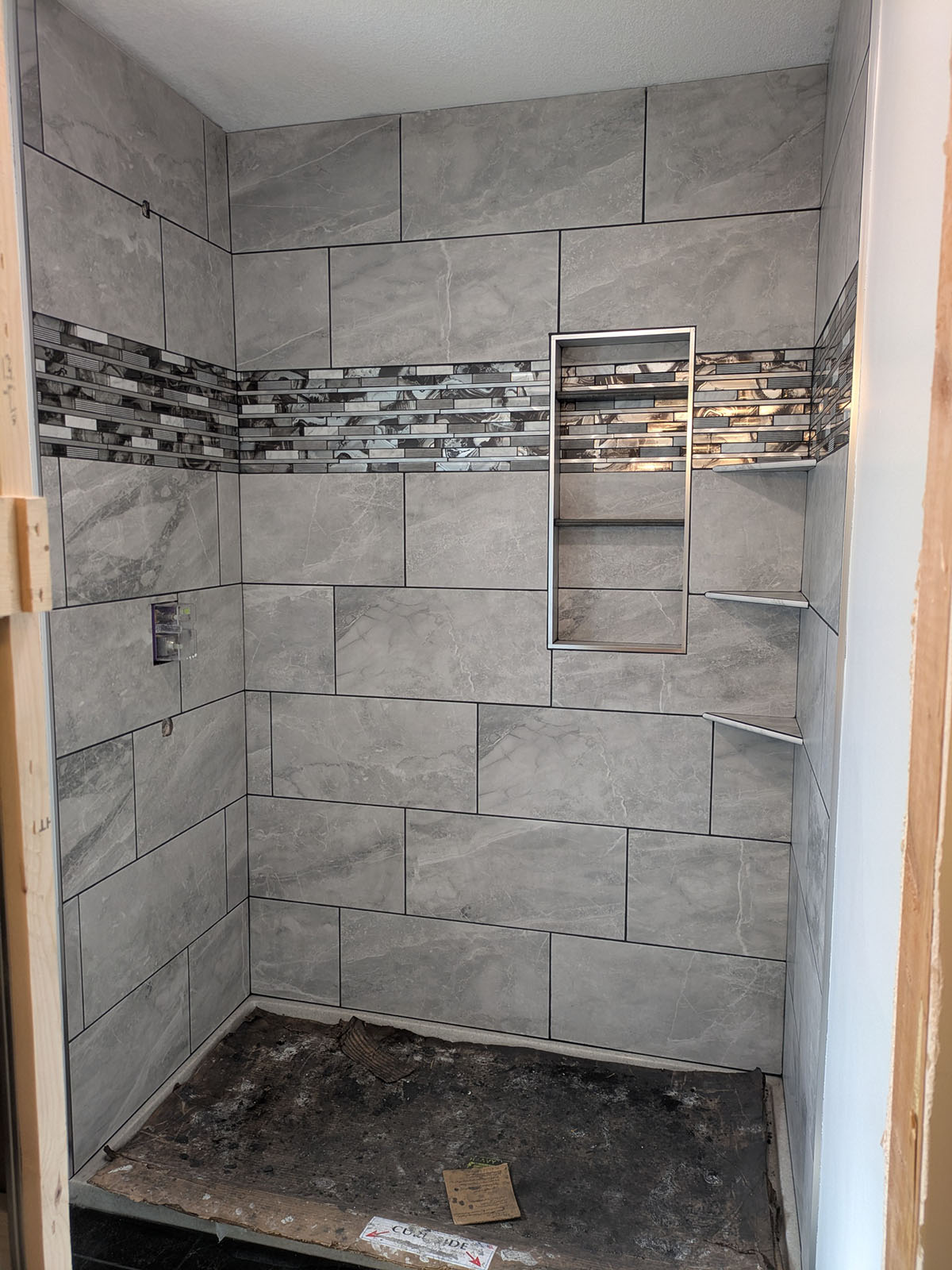 Master Bath Elegance: A Precision Upgrade in Topeka